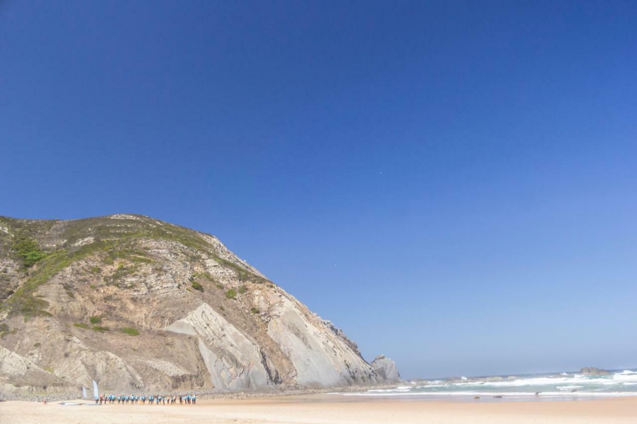 Wavesensations - Sagres Surf Houseホステル エクステリア 写真